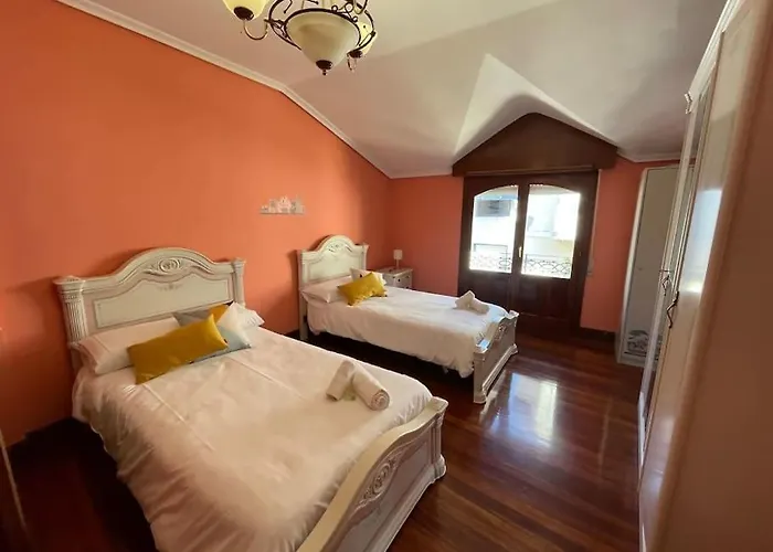 Dom wakacyjny Park - Centrica Casa Independiente *